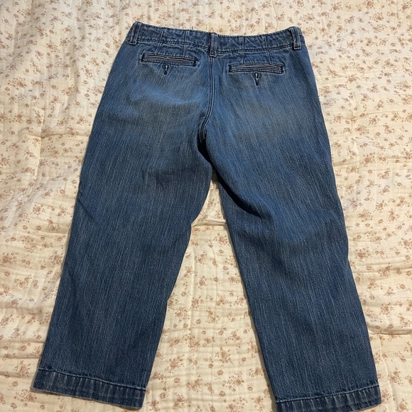 GAP Women's blue Jean capris - Picture 4 of 7